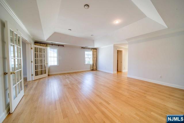 Englewood Cliffs, New Jersey, 07632, United States, 5 Bedrooms Bedrooms, ,5 BathroomsBathrooms,Residential,Active,2051981