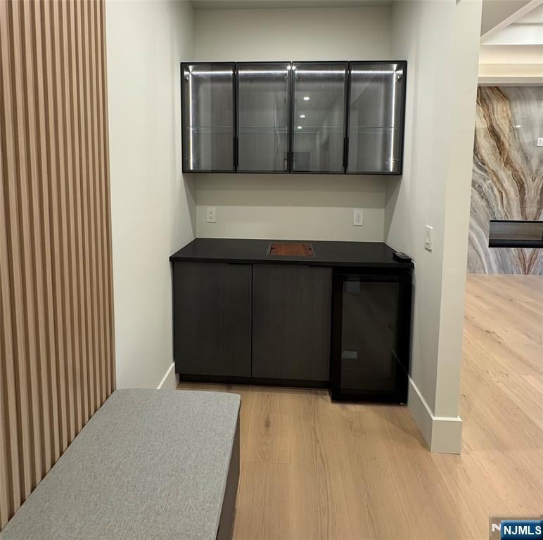 Englewood Cliffs, New Jersey, 07632, United States, 7 Bedrooms Bedrooms, ,8 BathroomsBathrooms,Residential,Active,1952040