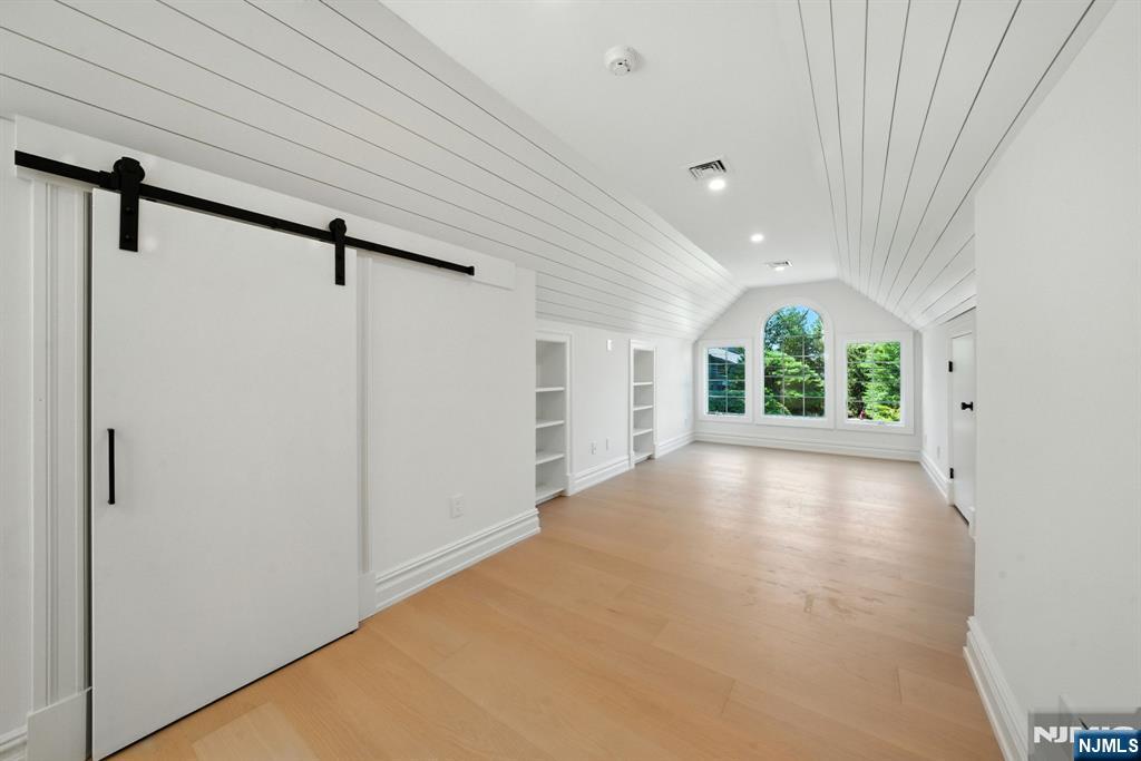 Tenafly, New Jersey, 07670, United States, 6 Bedrooms Bedrooms, ,7 BathroomsBathrooms,Residential,Active,1927680