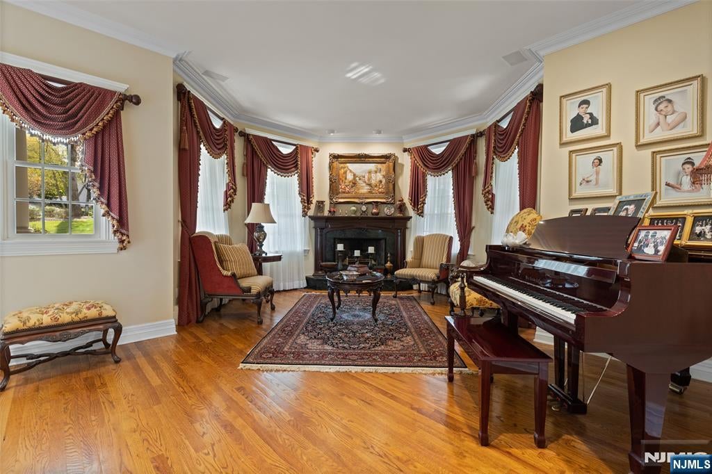 Oakland, New Jersey, 07436, United States, 5 Bedrooms Bedrooms, ,7 BathroomsBathrooms,Residential,Active,2007996
