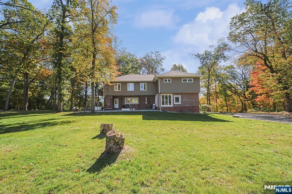 Warren, New Jersey, 07059, United States, 3 Bedrooms Bedrooms, ,5 BathroomsBathrooms,Residential,Active,1965824