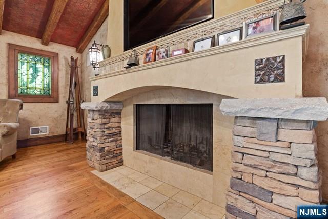 Mahwah, New Jersey, 07430, United States, 4 Bedrooms Bedrooms, ,4 BathroomsBathrooms,Residential,Pending,1993641