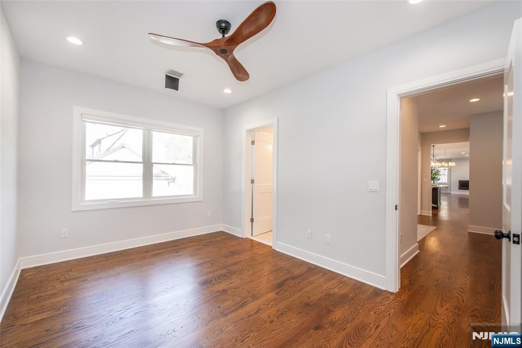 Demarest, New Jersey, 07627, United States, 5 Bedrooms Bedrooms, ,7 BathroomsBathrooms,Residential,Active,2037533