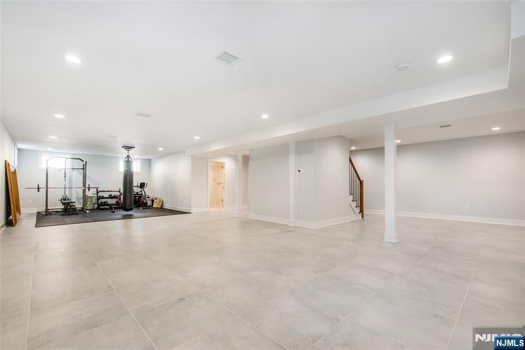 Demarest, New Jersey, 07627, United States, 5 Bedrooms Bedrooms, ,7 BathroomsBathrooms,Residential,Active,2037533