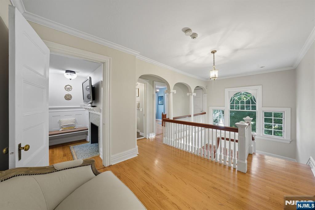 Tenafly, New Jersey, 07670, United States, 6 Bedrooms Bedrooms, ,4 BathroomsBathrooms,Residential,Active,1945075