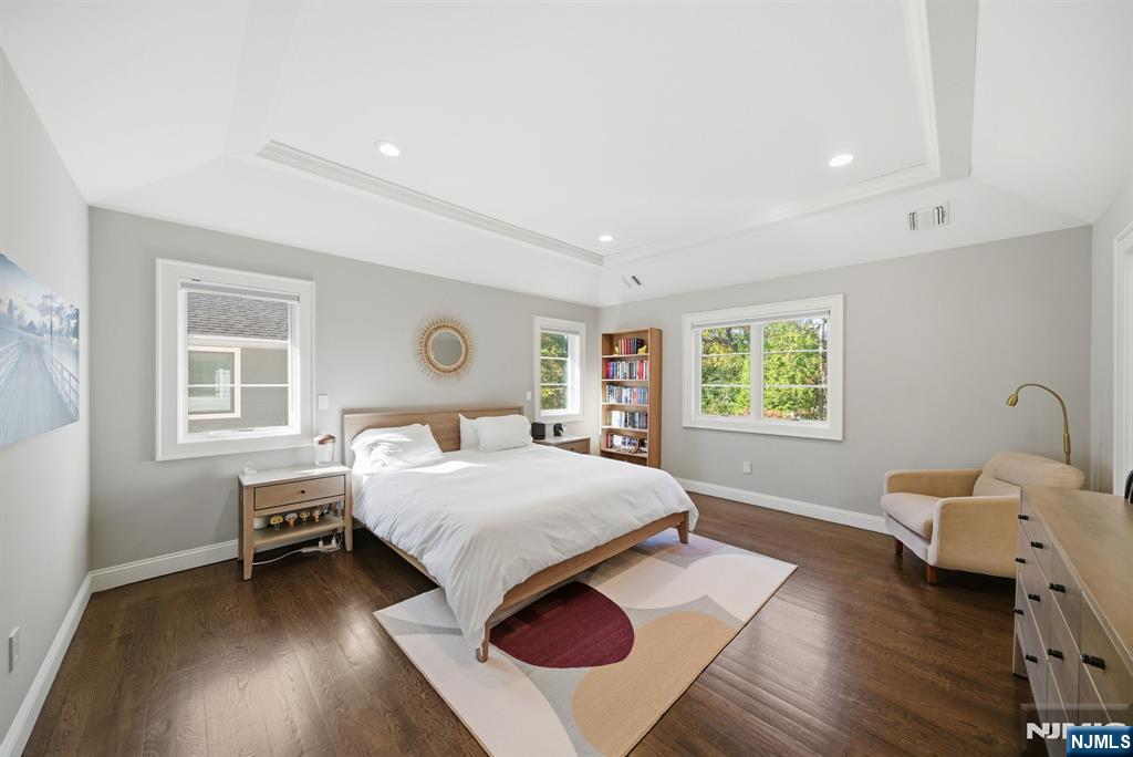 Tenafly, New Jersey, 07670, United States, 5 Bedrooms Bedrooms, ,5 BathroomsBathrooms,Residential,Active,1970990