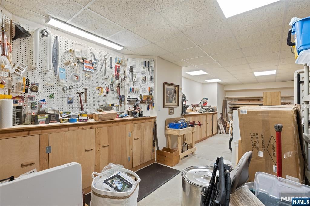 Oakland, New Jersey, 07436, United States, 5 Bedrooms Bedrooms, ,7 BathroomsBathrooms,Residential,Active,2007996