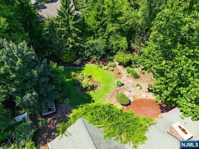 Mahwah, New Jersey, 07430, United States, 4 Bedrooms Bedrooms, ,4 BathroomsBathrooms,Residential,Pending,1993641