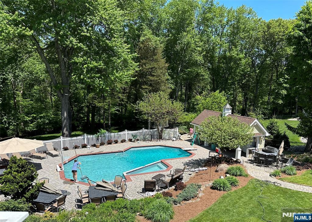 Oakland, New Jersey, 07436, United States, 5 Bedrooms Bedrooms, ,7 BathroomsBathrooms,Residential,Active,2007996