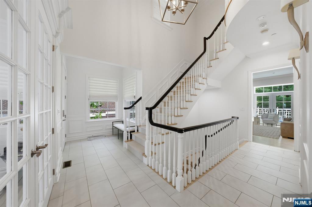Tenafly, New Jersey, 07670, United States, 4 Bedrooms Bedrooms, ,5 BathroomsBathrooms,Residential,Active,2045606