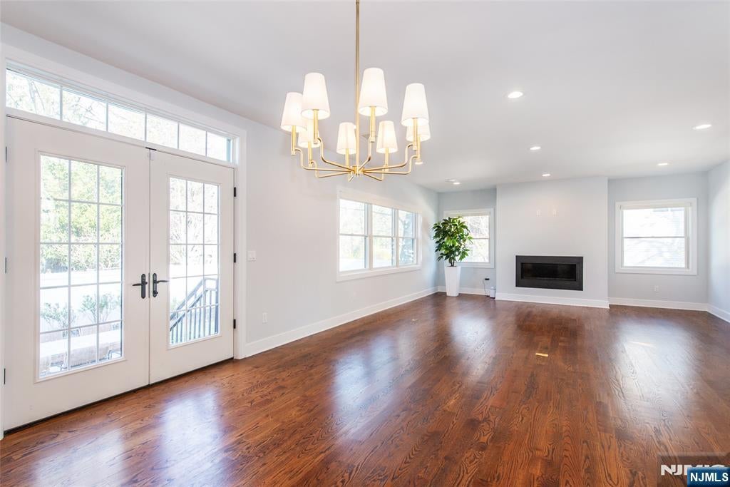 Demarest, New Jersey, 07627, United States, 5 Bedrooms Bedrooms, ,7 BathroomsBathrooms,Residential,Active,2037533