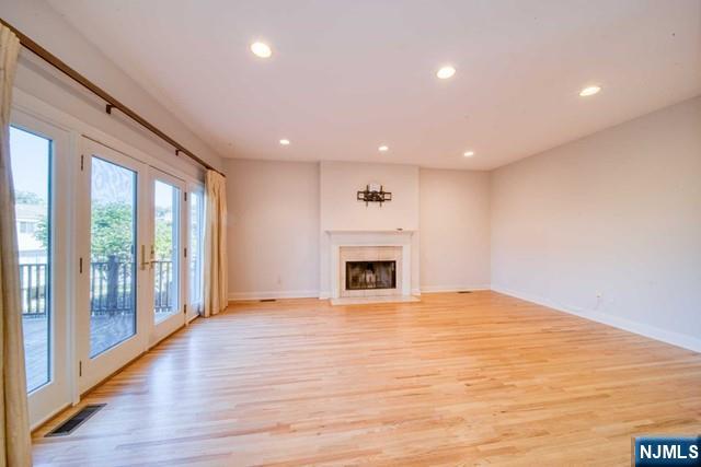 Englewood Cliffs, New Jersey, 07632, United States, 5 Bedrooms Bedrooms, ,5 BathroomsBathrooms,Residential,Active,2051981
