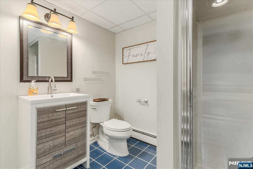 Upper Saddle River, New Jersey, 07458, United States, 4 Bedrooms Bedrooms, ,5 BathroomsBathrooms,Residential,Active,1964462