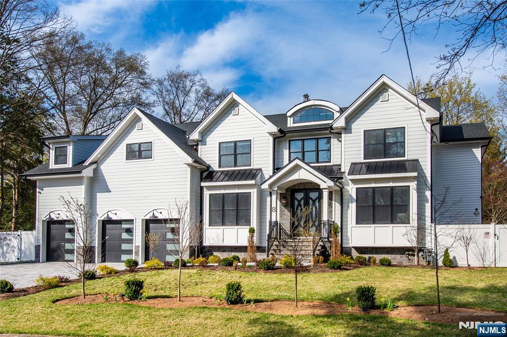 Demarest, New Jersey, 07627, United States, 5 Bedrooms Bedrooms, ,7 BathroomsBathrooms,Residential,Active,2037533