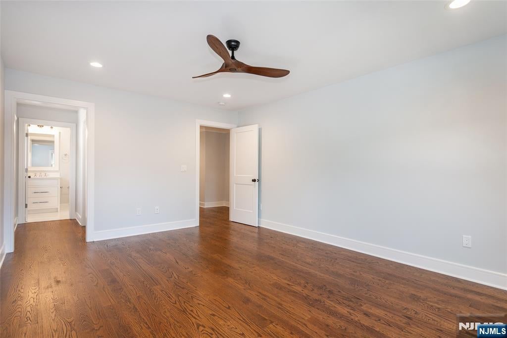 Demarest, New Jersey, 07627, United States, 5 Bedrooms Bedrooms, ,7 BathroomsBathrooms,Residential,Active,2037533