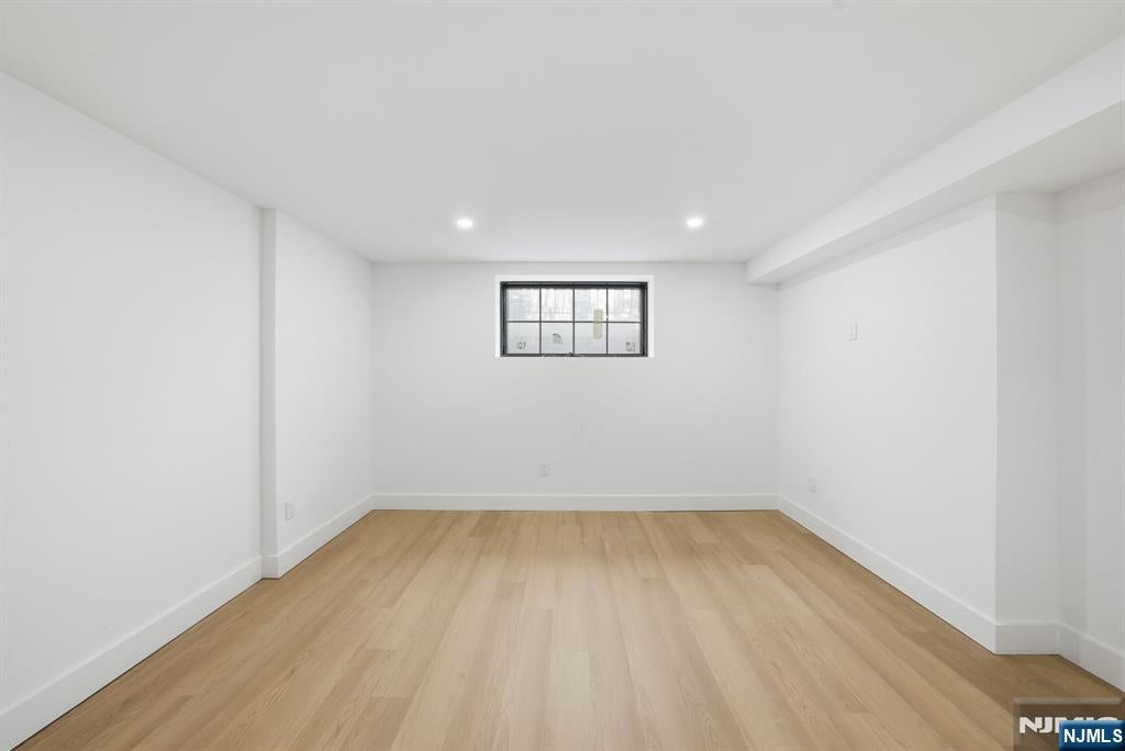 Demarest, New Jersey, 07627, United States, 4 Bedrooms Bedrooms, ,5 BathroomsBathrooms,Residential,Active,2008296