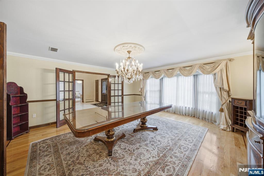 Cresskill, New Jersey, 07626, United States, 5 Bedrooms Bedrooms, ,5 BathroomsBathrooms,Residential,Active,1995264