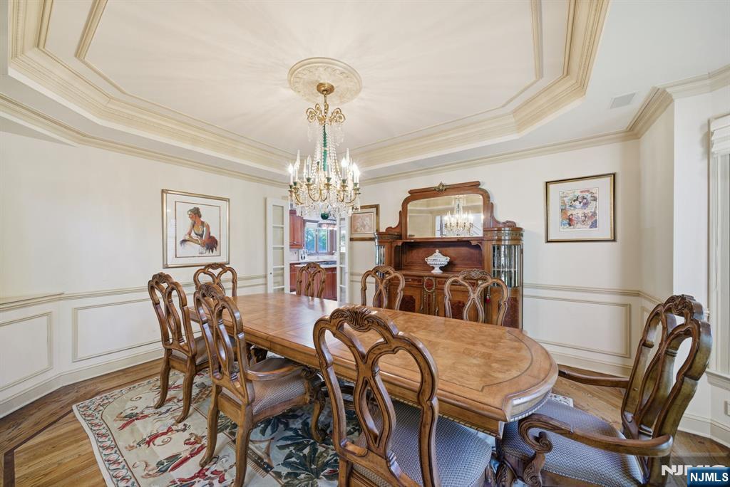 Tenafly, New Jersey, 07670, United States, 5 Bedrooms Bedrooms, ,5 BathroomsBathrooms,Residential,Active,1968424