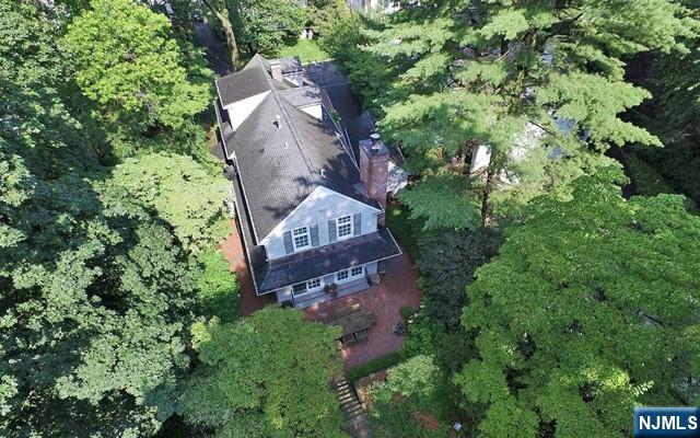 Tenafly, New Jersey, 07670, United States, 4 Bedrooms Bedrooms, ,4 BathroomsBathrooms,Residential,Active,2010150