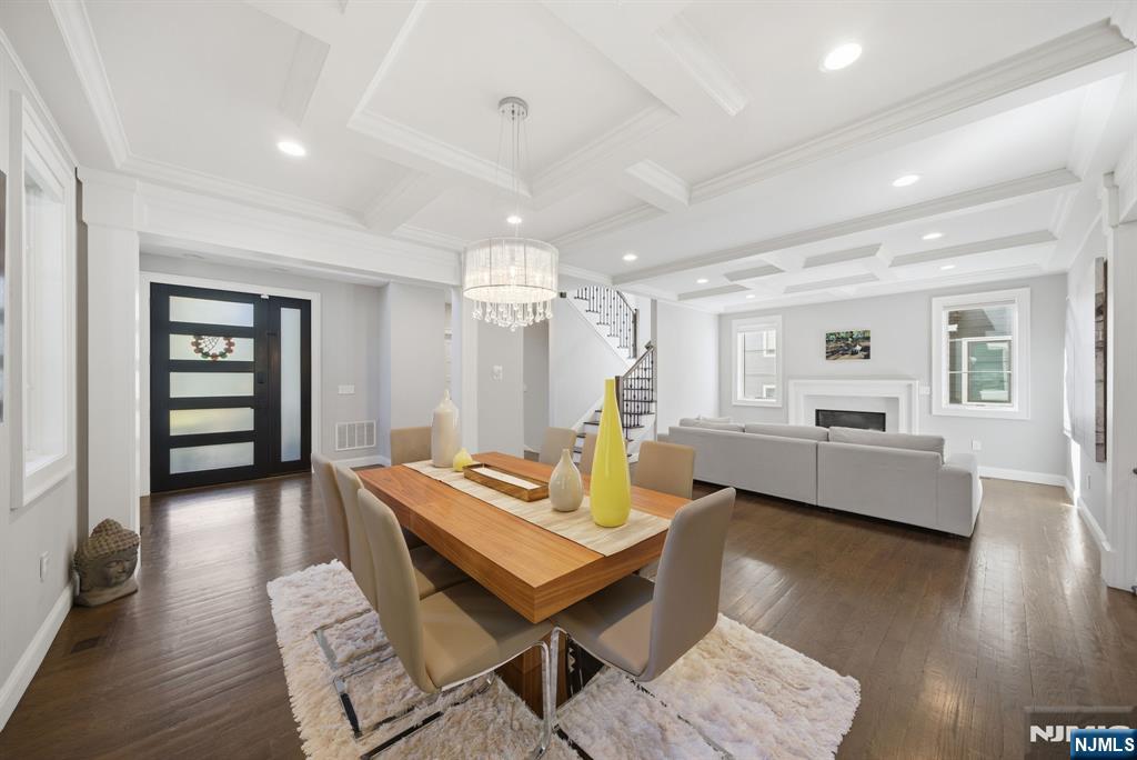 Tenafly, New Jersey, 07670, United States, 5 Bedrooms Bedrooms, ,5 BathroomsBathrooms,Residential,Active,1970990