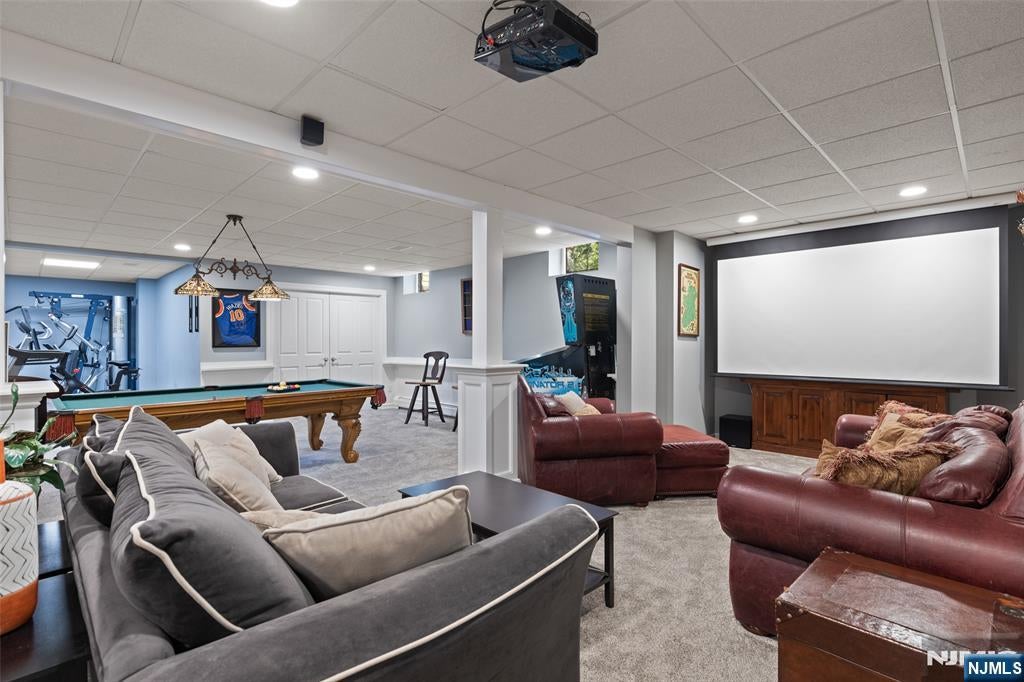 Oakland, New Jersey, 07436, United States, 5 Bedrooms Bedrooms, ,7 BathroomsBathrooms,Residential,Active,2007996