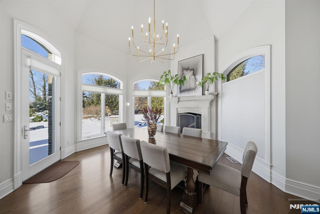 Cresskill, New Jersey, 07626, United States, 6 Bedrooms Bedrooms, ,8 BathroomsBathrooms,Residential,Active,2012941