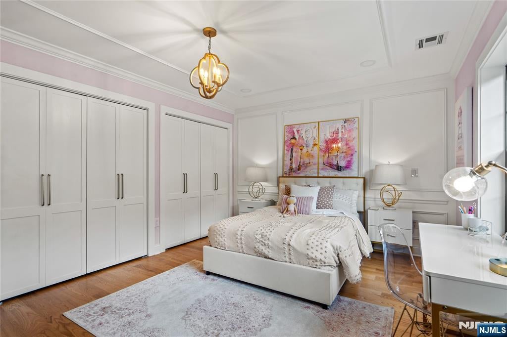 Roseland, New Jersey, 07068, United States, 4 Bedrooms Bedrooms, ,4 BathroomsBathrooms,Residential,Active,2045539