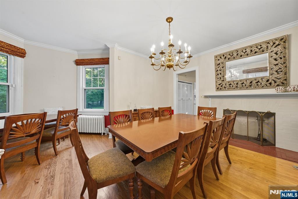 Tenafly, New Jersey, 07670, United States, 6 Bedrooms Bedrooms, ,4 BathroomsBathrooms,Residential,Active,1945075