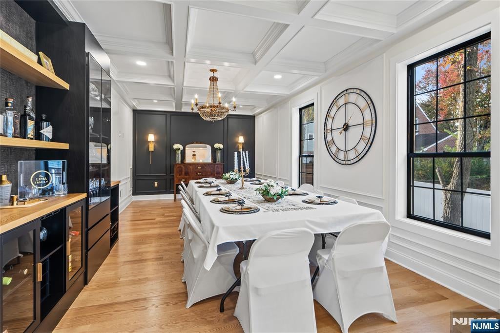 Roseland, New Jersey, 07068, United States, 4 Bedrooms Bedrooms, ,4 BathroomsBathrooms,Residential,Active,2045539