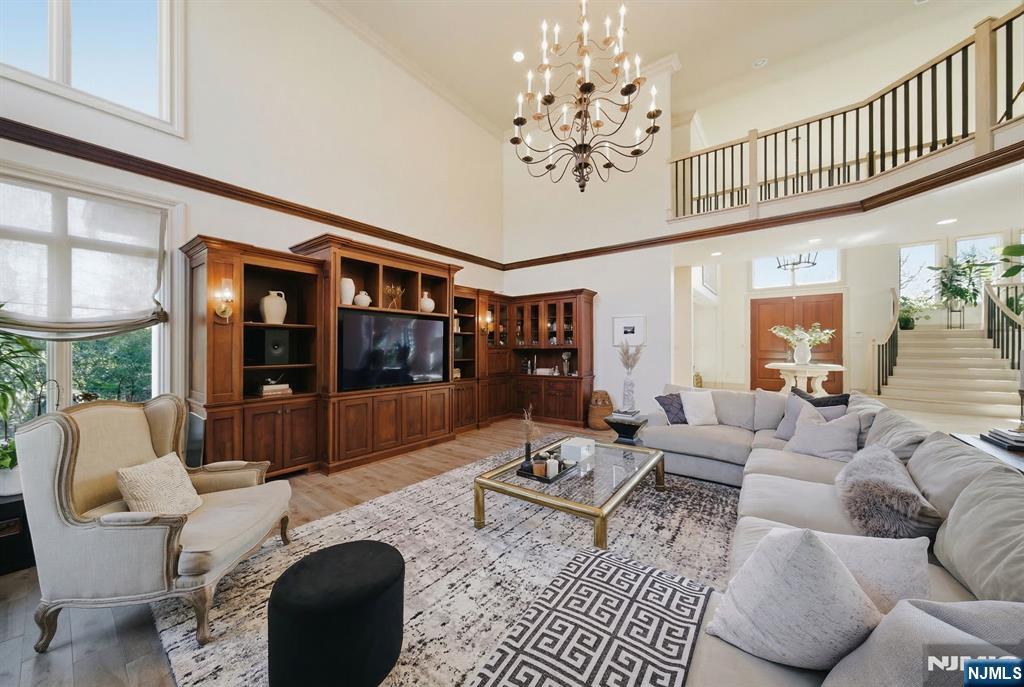 Tenafly, New Jersey, 07670, United States, 6 Bedrooms Bedrooms, ,7 BathroomsBathrooms,Residential,Active,2043827