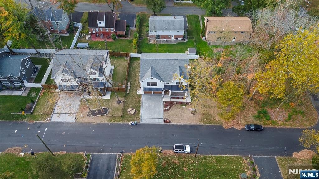 Roseland, New Jersey, 07068, United States, 4 Bedrooms Bedrooms, ,4 BathroomsBathrooms,Residential,Active,2045539