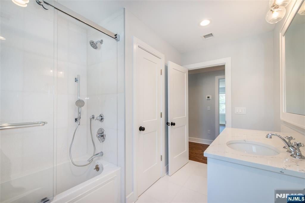 Demarest, New Jersey, 07627, United States, 5 Bedrooms Bedrooms, ,7 BathroomsBathrooms,Residential,Active,2037533