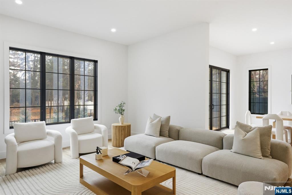 Demarest, New Jersey, 07627, United States, 4 Bedrooms Bedrooms, ,5 BathroomsBathrooms,Residential,Active,2008297