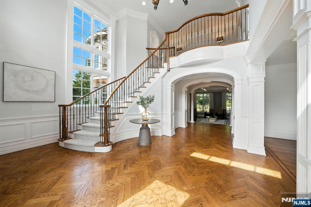Tenafly, New Jersey, 07670, United States, 7 Bedrooms Bedrooms, ,9 BathroomsBathrooms,Residential,Active,1919077