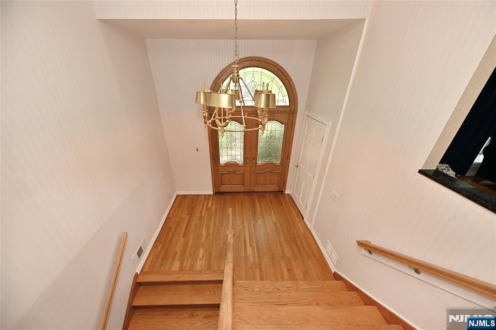 Englewood Cliffs, New Jersey, 07632, United States, 5 Bedrooms Bedrooms, ,4 BathroomsBathrooms,Residential,Active,1929465