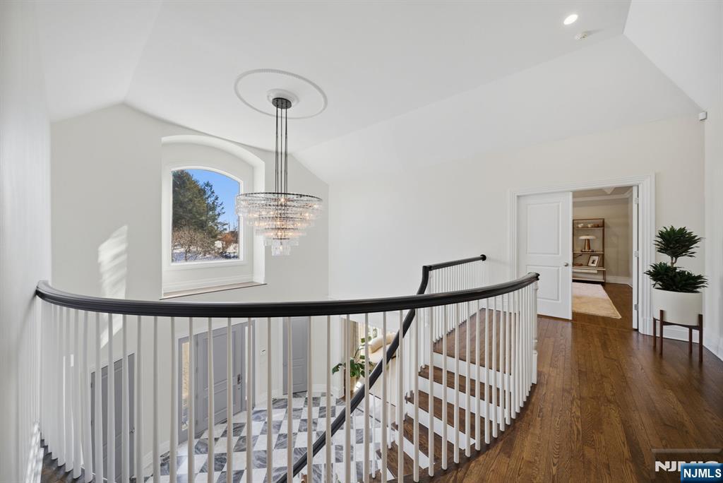 Cresskill, New Jersey, 07626, United States, 6 Bedrooms Bedrooms, ,8 BathroomsBathrooms,Residential,Active,2012941