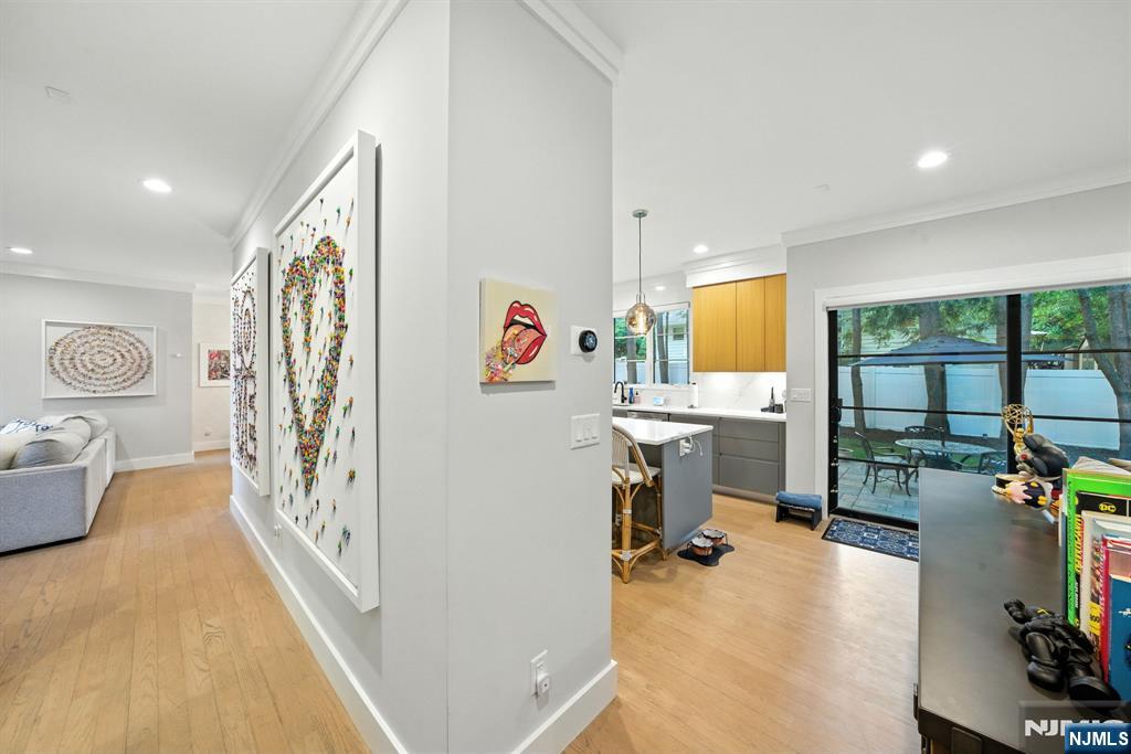 Cresskill, New Jersey, 07626, United States, 5 Bedrooms Bedrooms, ,5 BathroomsBathrooms,Residential,Active,1929433