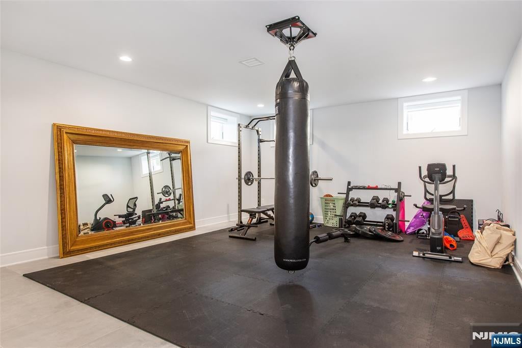 Demarest, New Jersey, 07627, United States, 5 Bedrooms Bedrooms, ,7 BathroomsBathrooms,Residential,Active,2037533