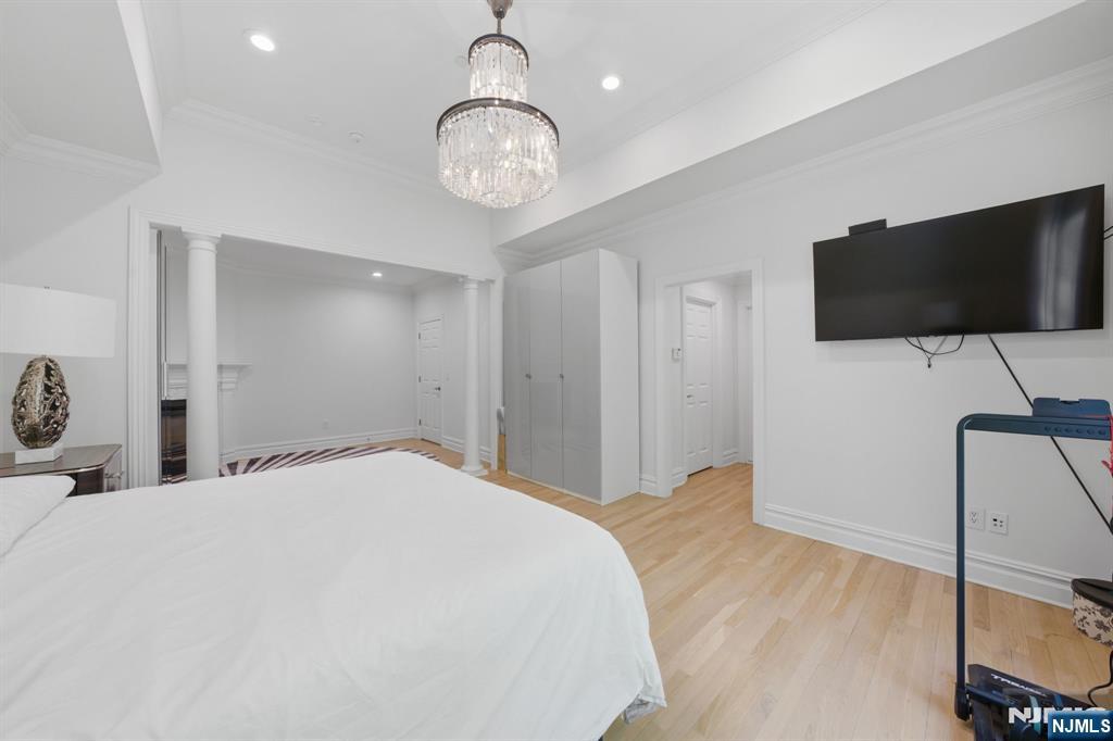 Tenafly, New Jersey, 07670, United States, 4 Bedrooms Bedrooms, ,5 BathroomsBathrooms,Residential,Active,2045606
