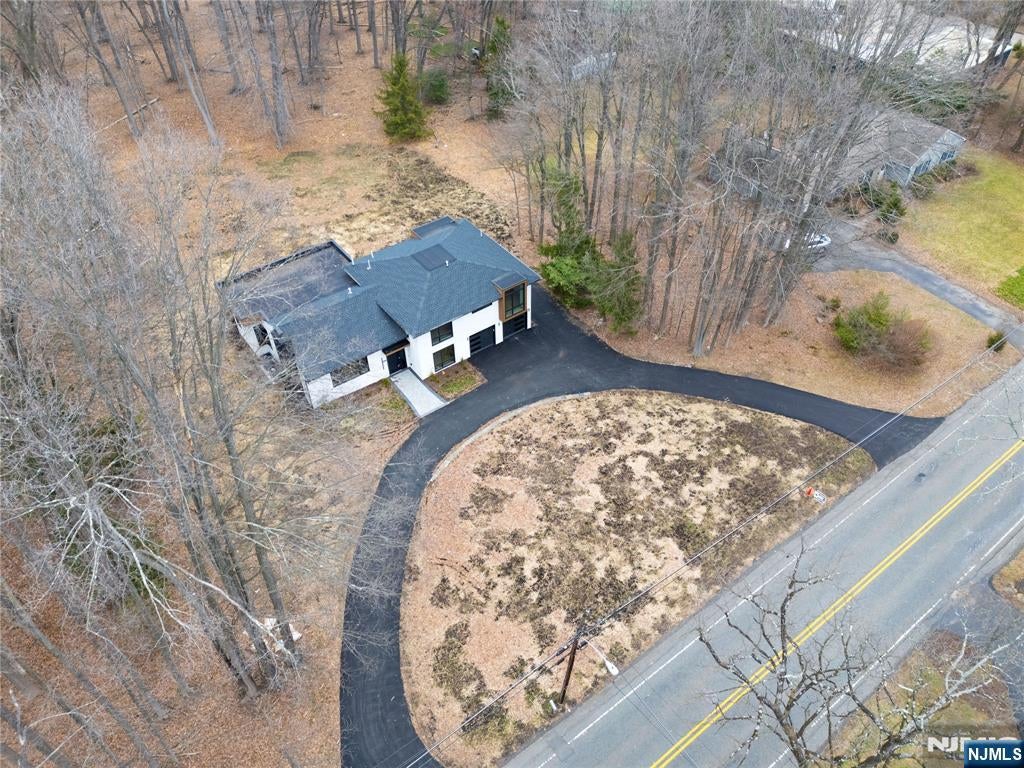 Par-Troy Hills Twp., New Jersey, 07054, United States, 4 Bedrooms Bedrooms, ,4 BathroomsBathrooms,Residential,Active,2021621