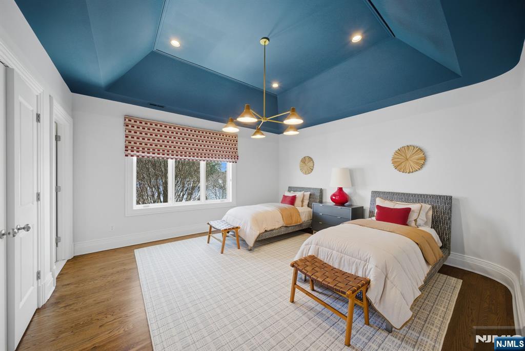 Cresskill, New Jersey, 07626, United States, 6 Bedrooms Bedrooms, ,8 BathroomsBathrooms,Residential,Active,2012941