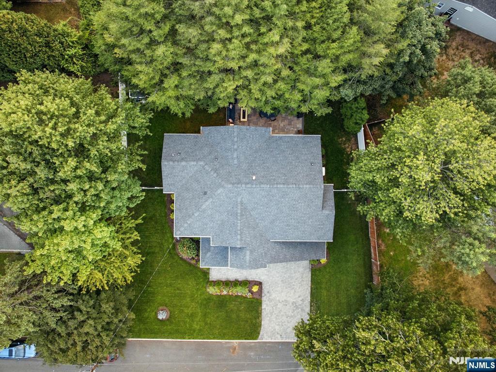 Cresskill, New Jersey, 07626, United States, 5 Bedrooms Bedrooms, ,5 BathroomsBathrooms,Residential,Active,1929433