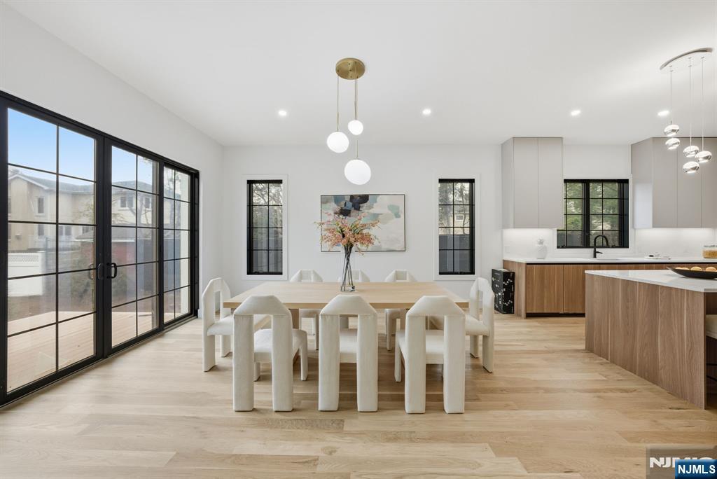 Demarest, New Jersey, 07627, United States, 4 Bedrooms Bedrooms, ,5 BathroomsBathrooms,Residential,Active,1997574