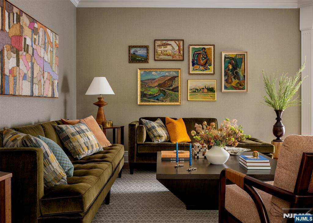 Cresskill, New Jersey, 07626, United States, 6 Bedrooms Bedrooms, ,8 BathroomsBathrooms,Residential,Active,2012941