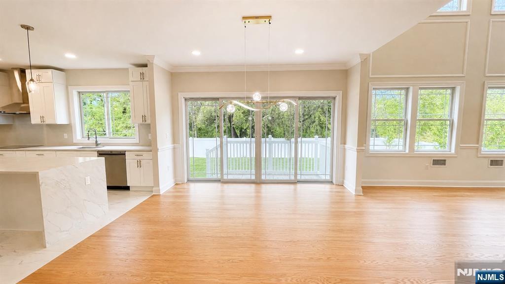 River Edge, New Jersey, 07661, United States, 5 Bedrooms Bedrooms, ,5 BathroomsBathrooms,Residential,Active,2025596