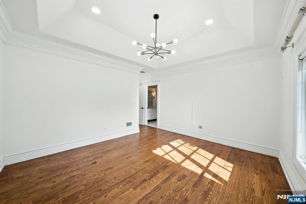 Tenafly, New Jersey, 07670, United States, 7 Bedrooms Bedrooms, ,9 BathroomsBathrooms,Residential,Active,1919077