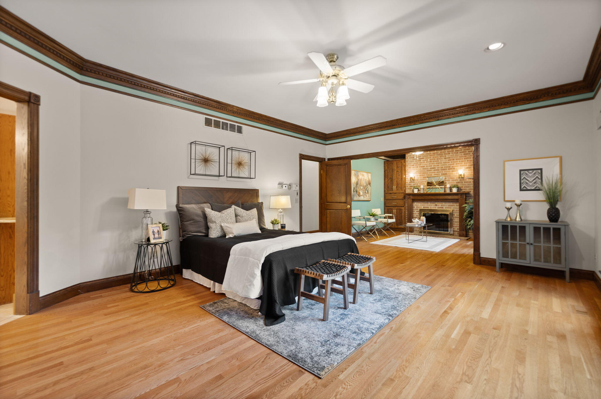 Fort Mitchell, Kentucky, 41017, United States, 6 Bedrooms Bedrooms, ,10 BathroomsBathrooms,Residential,Active,2010907