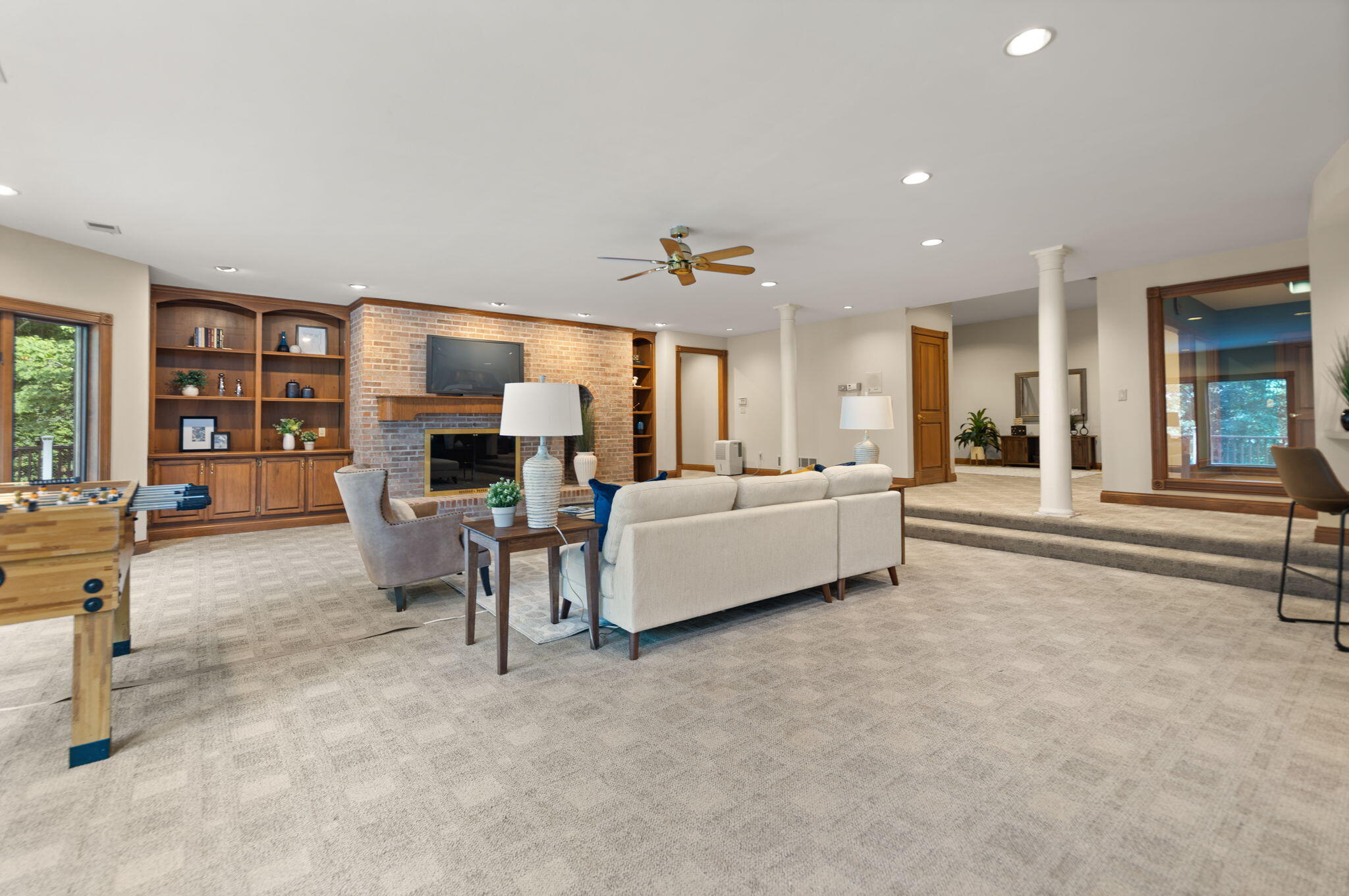 Fort Mitchell, Kentucky, 41017, United States, 6 Bedrooms Bedrooms, ,10 BathroomsBathrooms,Residential,Active,2010907