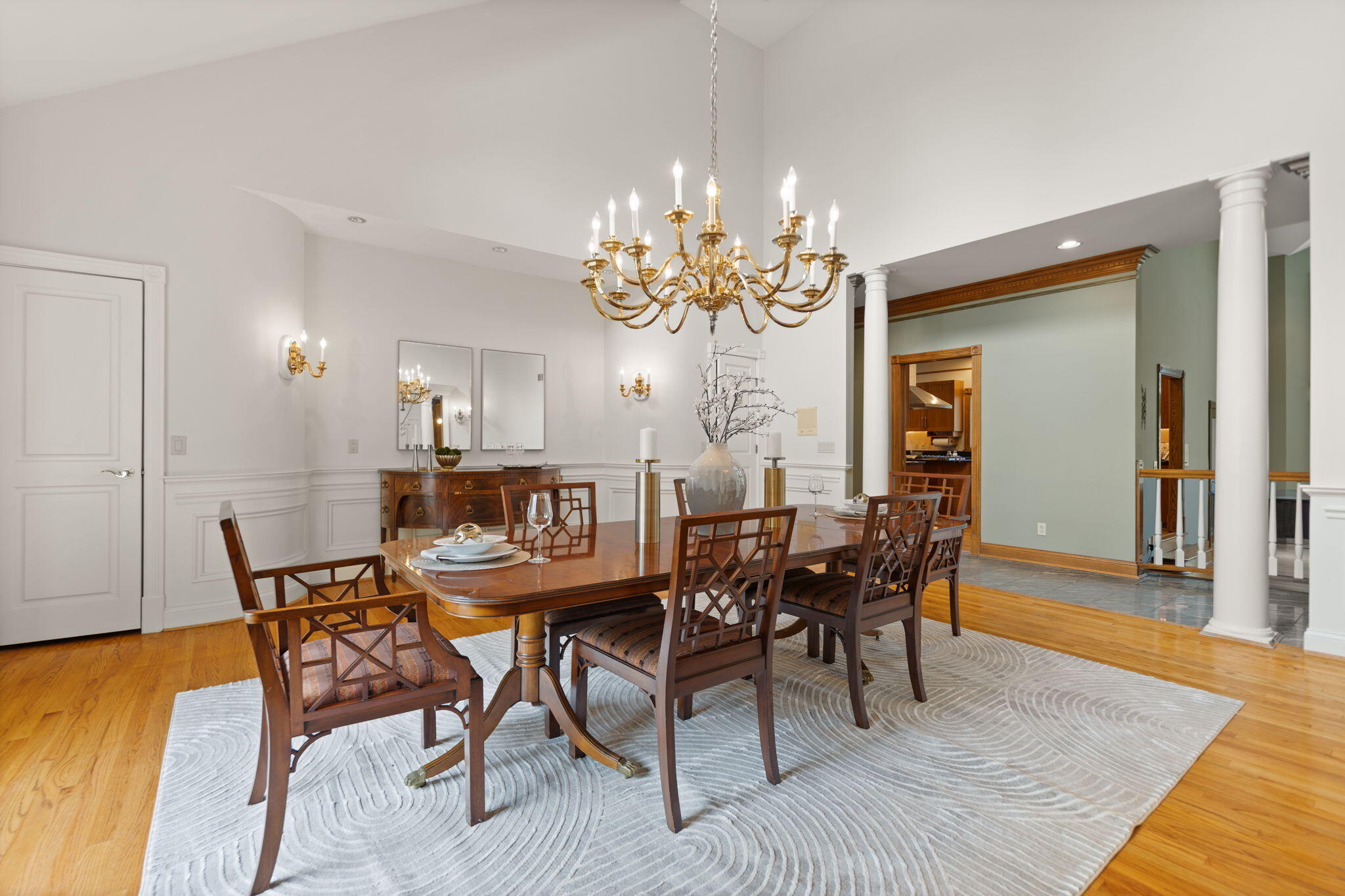 Fort Mitchell, Kentucky, 41017, United States, 6 Bedrooms Bedrooms, ,10 BathroomsBathrooms,Residential,Active,2010907