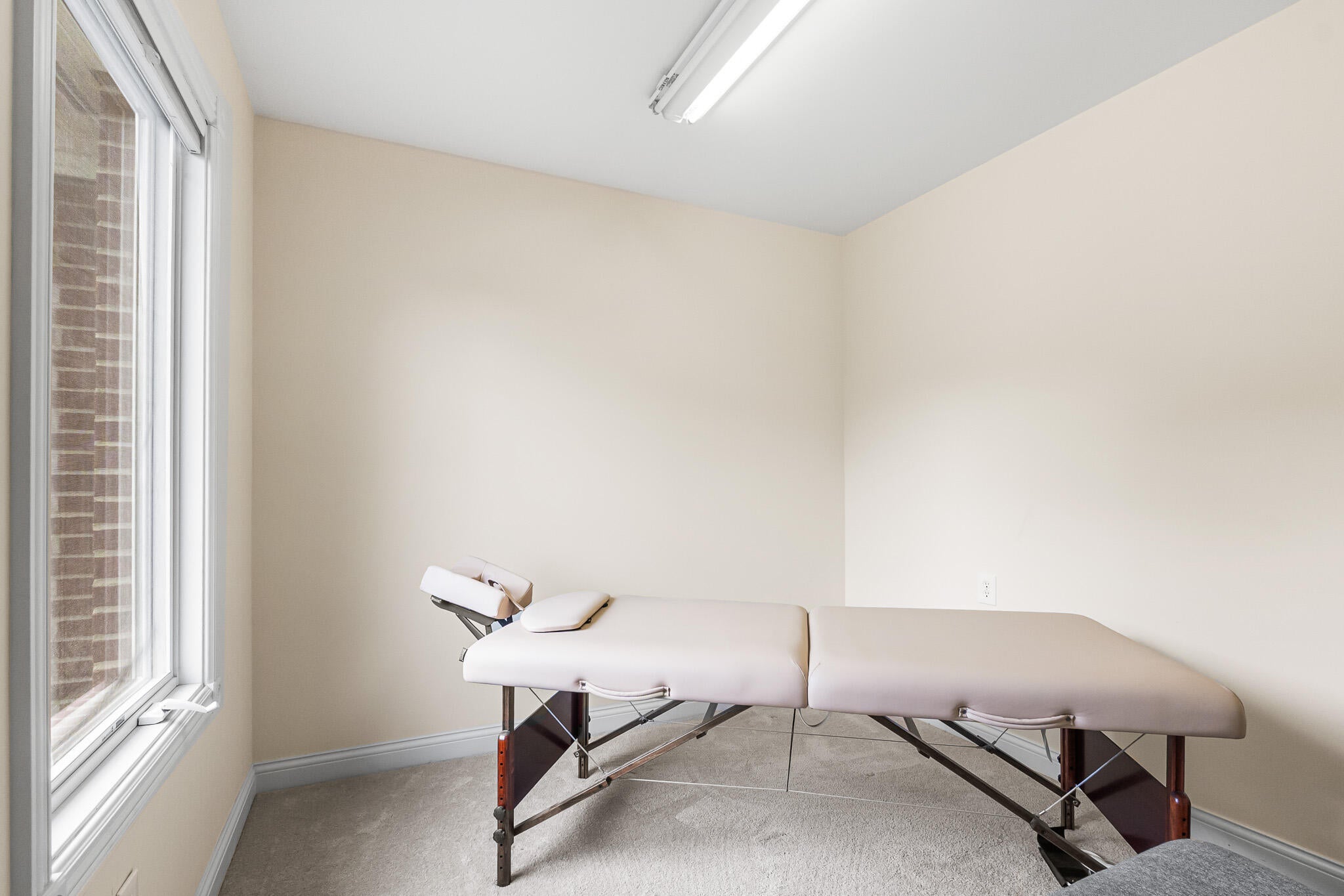 Villa Hills, Kentucky, 41017, United States, 5 Bedrooms Bedrooms, ,8 BathroomsBathrooms,Residential,Active,2011436